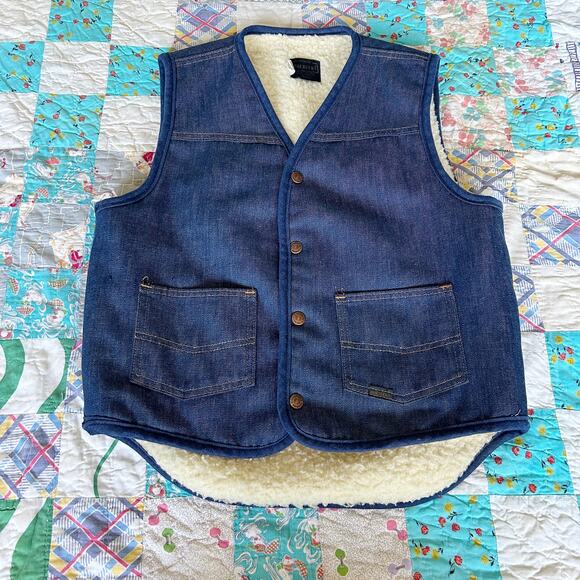 Vintage 70s Roebucks Sherpa Lined Dark Denim Vest Western Snap Button + Pockets - Picture 2 of 6